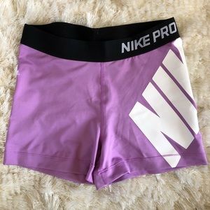 Pretty Nike Pro Spandex